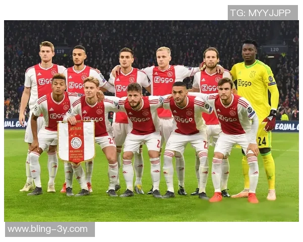 德天空报道法兰克福计划今夏引进阿贾克斯17岁中场新星斯图尔